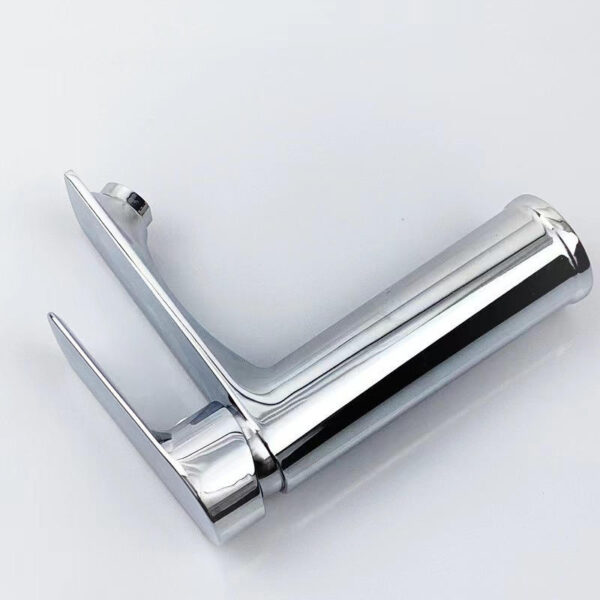 Modern Single Handle Chrome Basin Mixer Tap