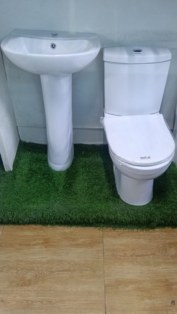 Frencia Close-Couple BO0200070 Floor Mounted WC – Complete Set