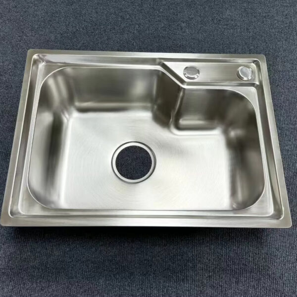 Stainless Steel Single Bowl Kitchen Sink(Drainage Kit Included)