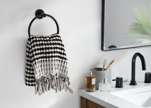 Black Round Towel Ring | Matte Black Stainless Steel Wall-Mounted Hand Towel Holder