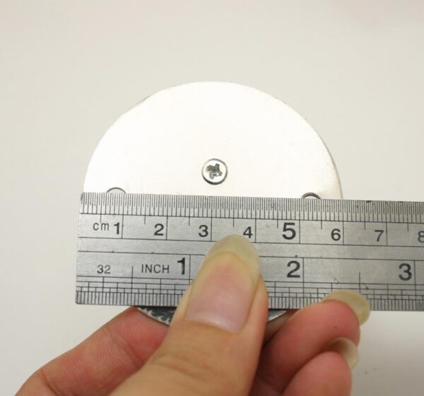 N041 – ( K1022 – Round Plate , High and Low Hook 4 Heavy-Duty Dual-Prong Robe & Coat Hook | Classic Round Base Plate Hanger with High & Low Tiered Arms